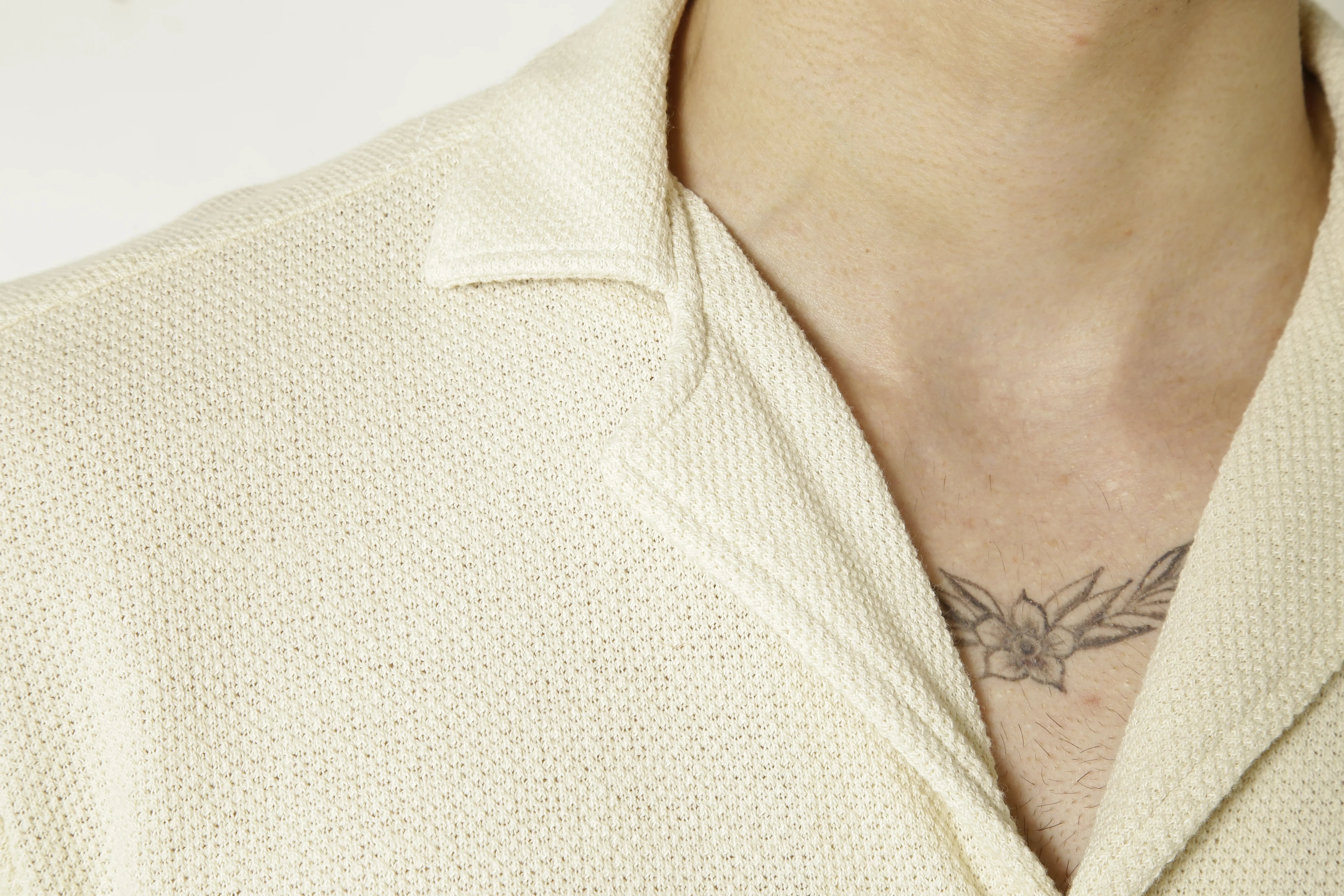 Camisa gola esporte manga curta textura Imagem secundária do produto